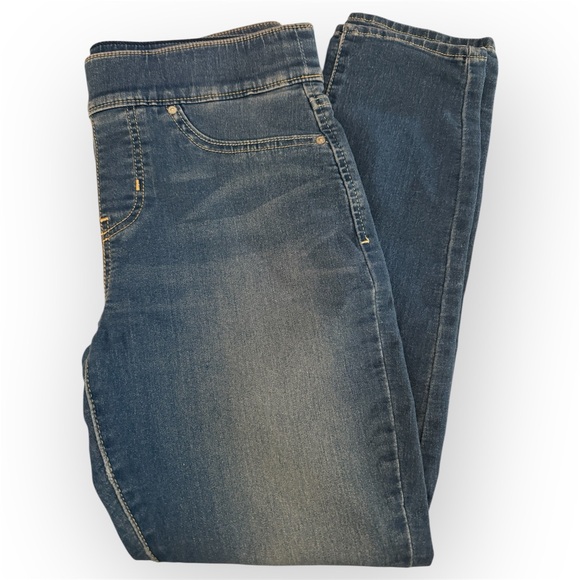 Signature by Levi Strauss Denim - Signature Levi Strauss Pull On Skinny Jeans